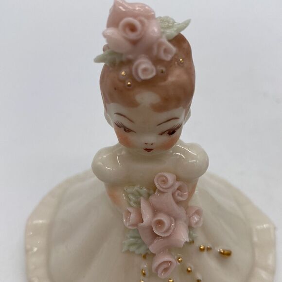 Vintage Japan Lot of 4 Collectible Figurines Ceramic & Porcelain Miniatures - Picture 8 of 11